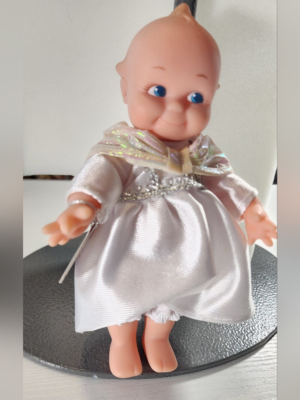 Vintage Rose O’Neill Kewpie Doll Sleeping Beauty White Dress Gown .